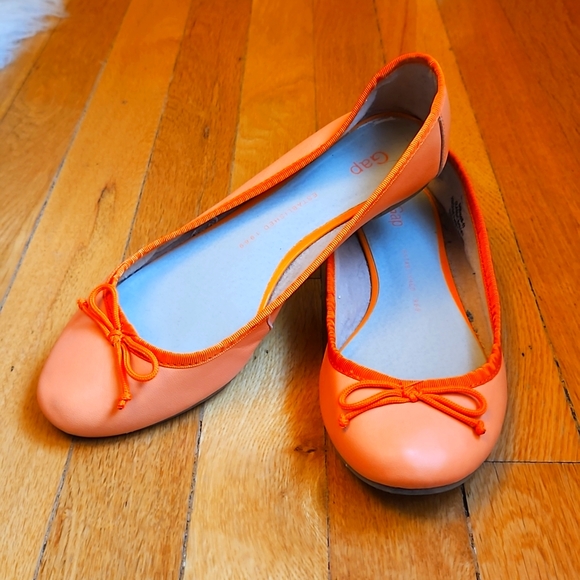 Gap Leather Ballet Flat - Picture 1 of 11